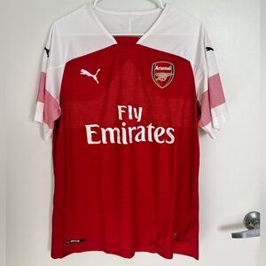 Arsenal 2018-2019 Home Jersey Men’s Large Puma